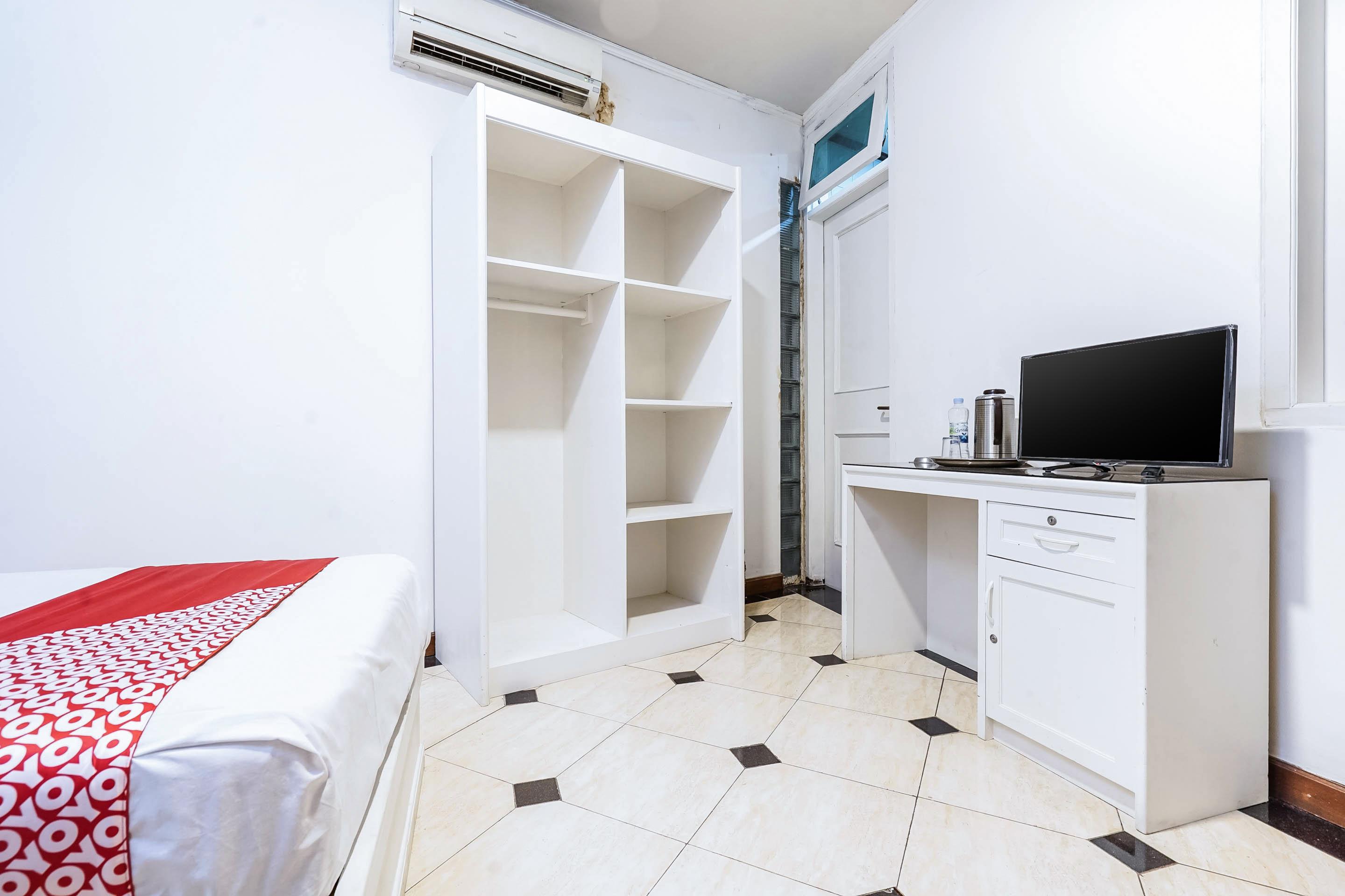 Hotel Utari Dago Bandung Buitenkant foto