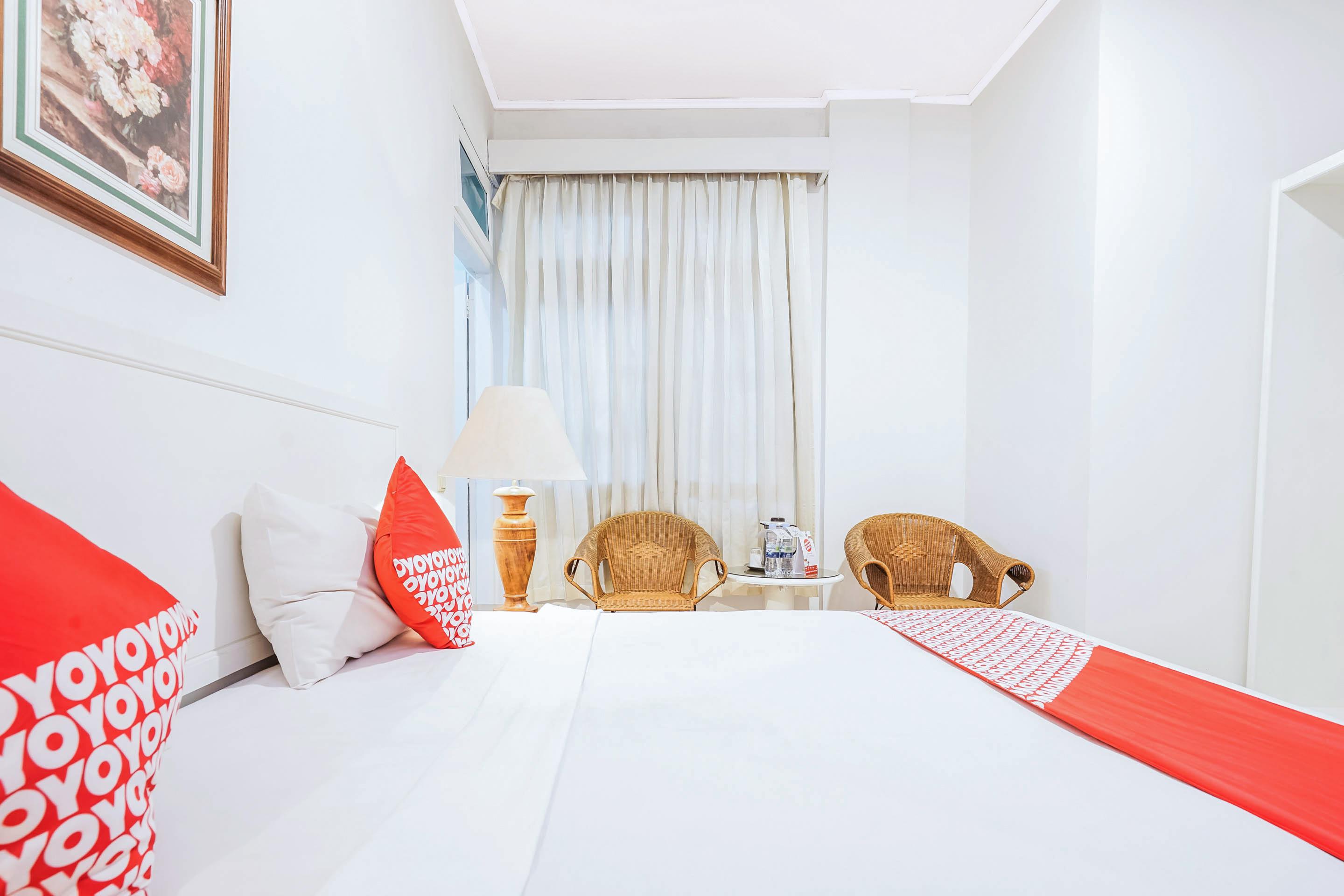 Hotel Utari Dago Bandung Buitenkant foto