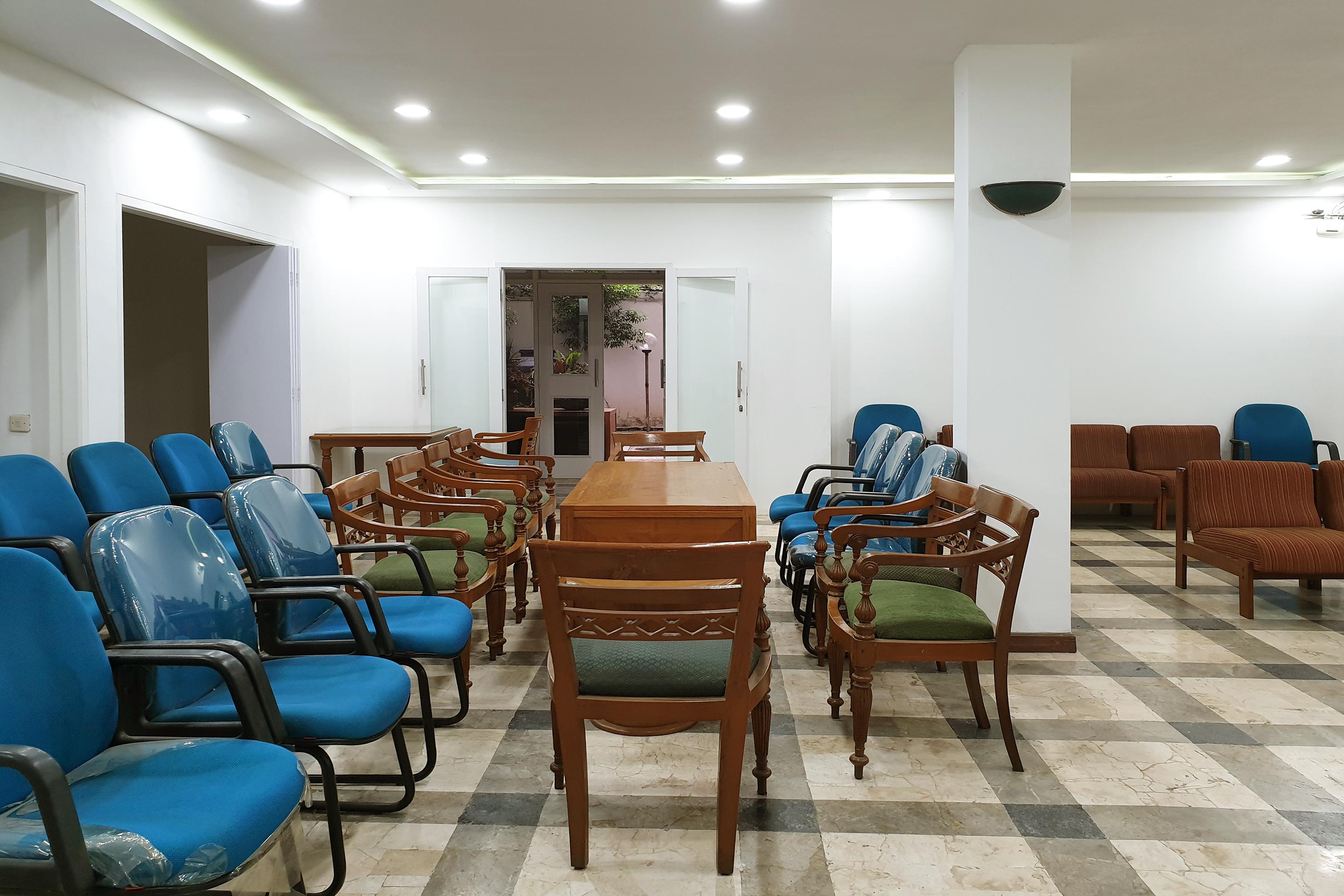 Hotel Utari Dago Bandung Buitenkant foto